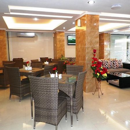 Maranatha Grand Hotel Yogyakarta Kültér fotó