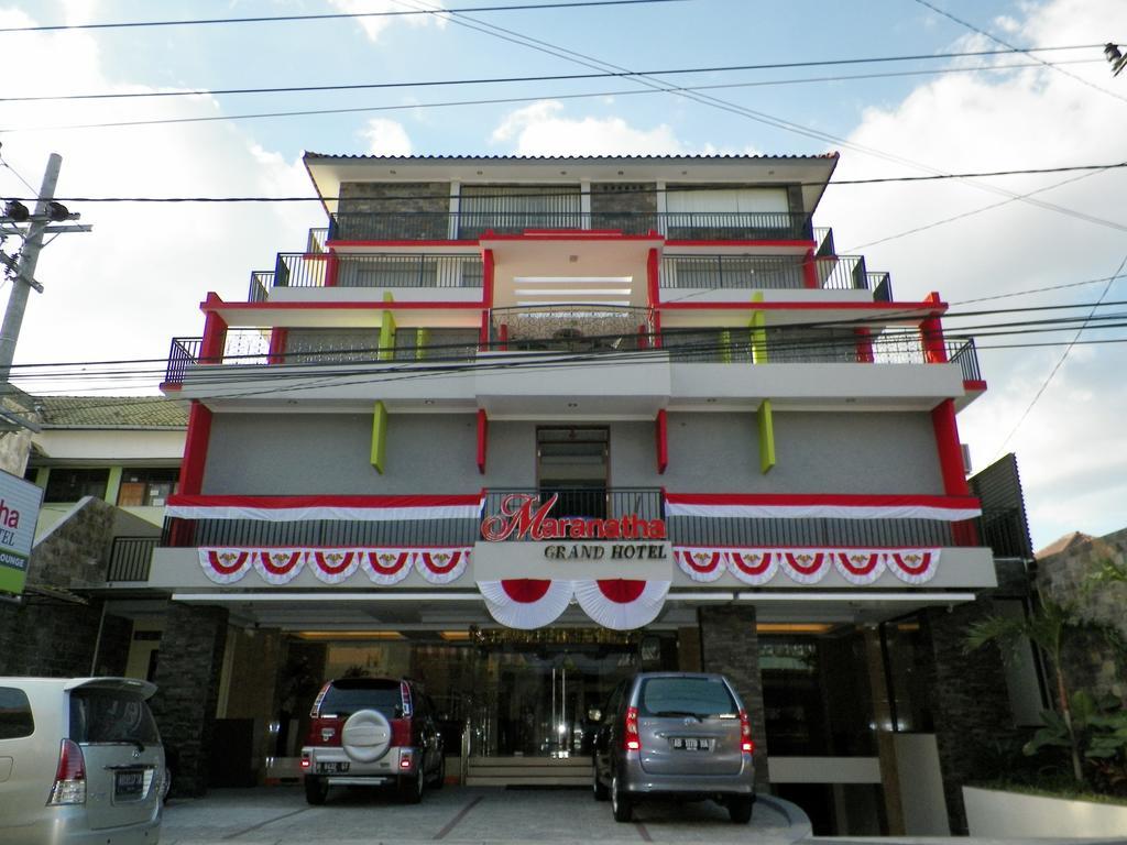 Maranatha Grand Hotel Yogyakarta Kültér fotó